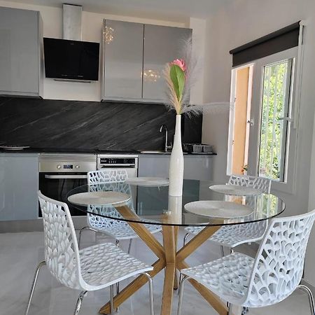 Apartamento La Torre,200M Hasta La Playa 베날마데나코스타 외부 사진