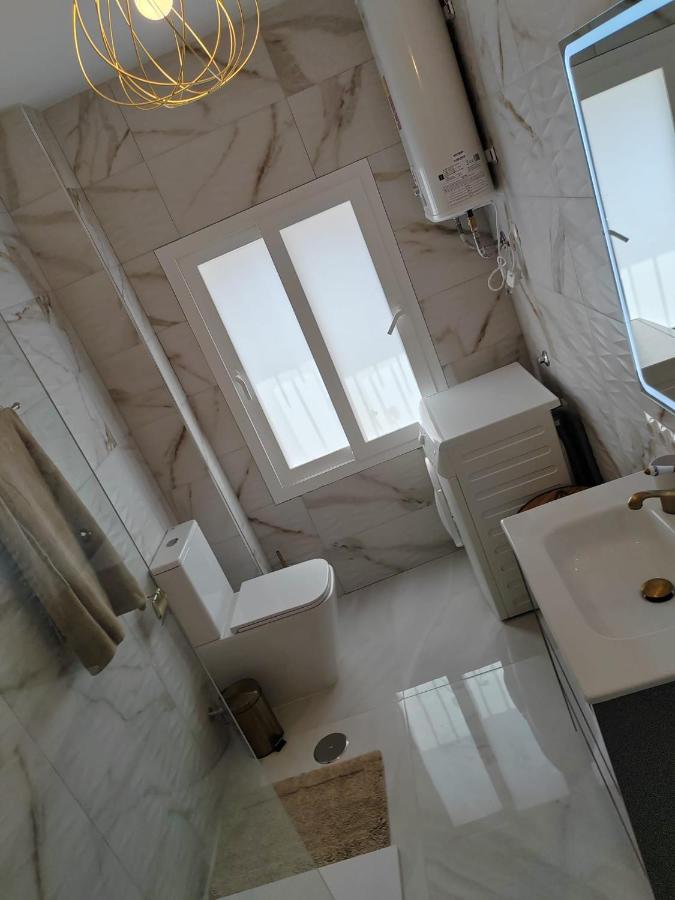 Apartamento La Torre,200M Hasta La Playa 베날마데나코스타 외부 사진