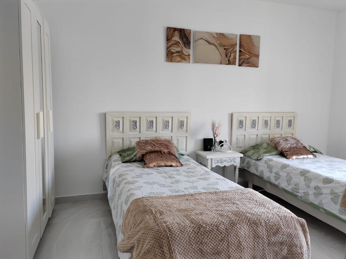 Apartamento La Torre,200M Hasta La Playa 베날마데나코스타 외부 사진