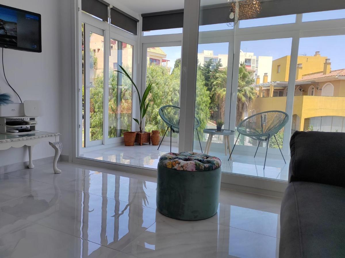 Apartamento La Torre,200M Hasta La Playa 베날마데나코스타 외부 사진